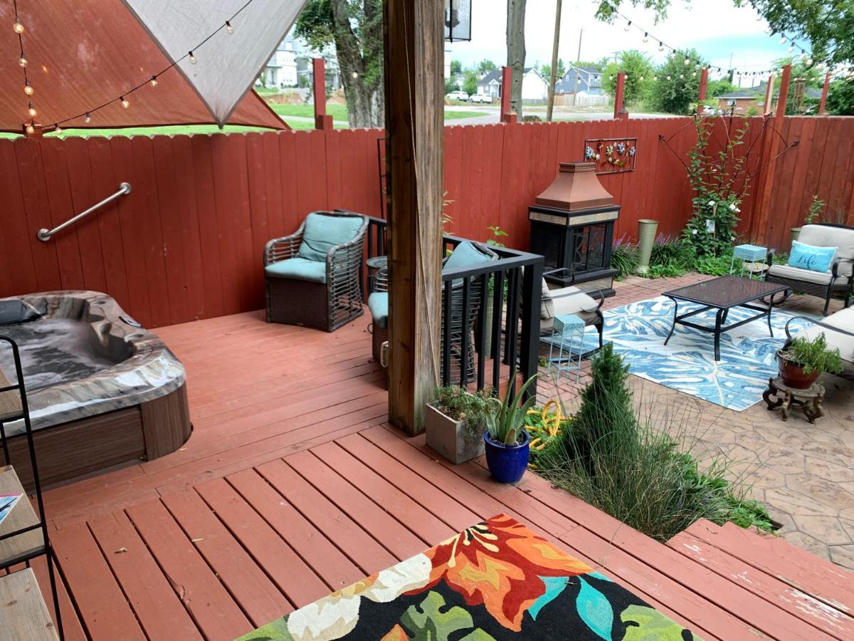 Vacation Home 5 Mins To Down Town 2 Bedrooms 2 Baths Garden Area Hot Tub Νάσβιλ Εξωτερικό φωτογραφία